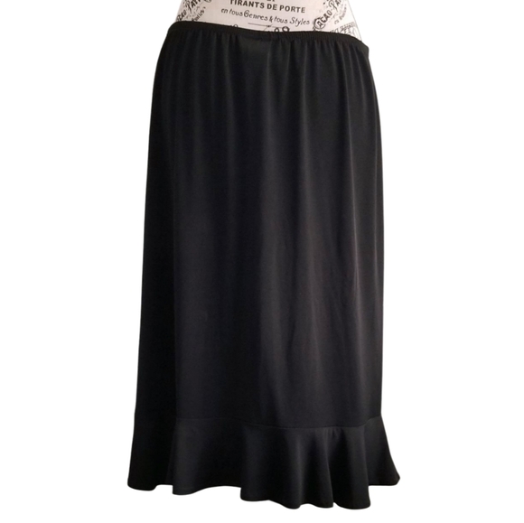 Black Midi Skirt With Frilled Hem - Picture 2 of 4